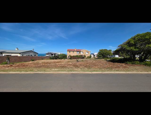 789M² VACANT LAND FOR SALE IN BOGGOMSBAAI